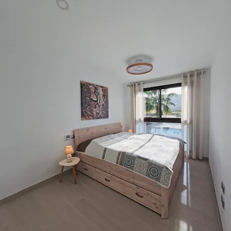 Lomas I Les Deveses Lägenhet